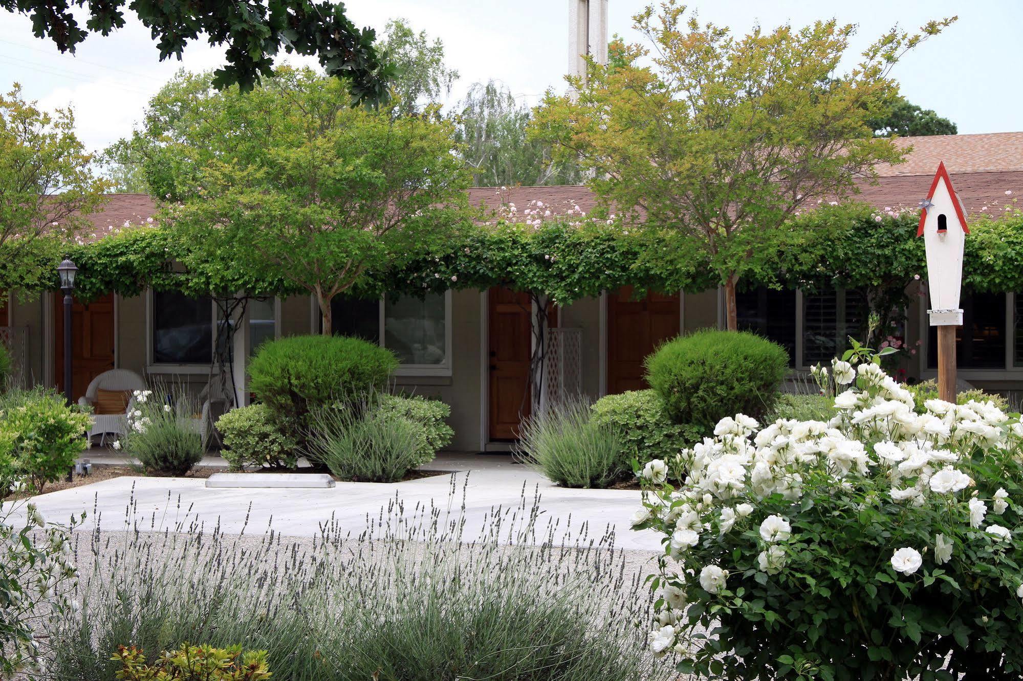 Meadowlark Inn Solvang Bagian luar foto