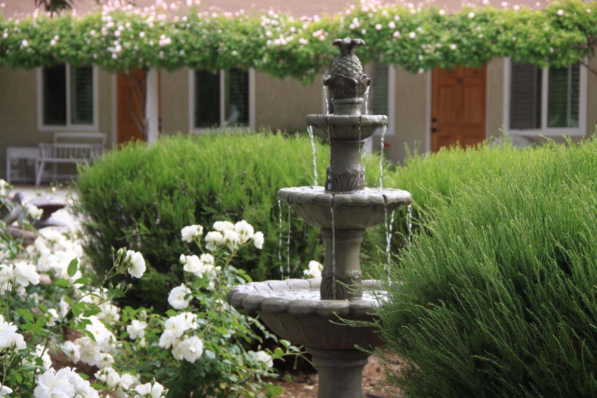Meadowlark Inn Solvang Bagian luar foto